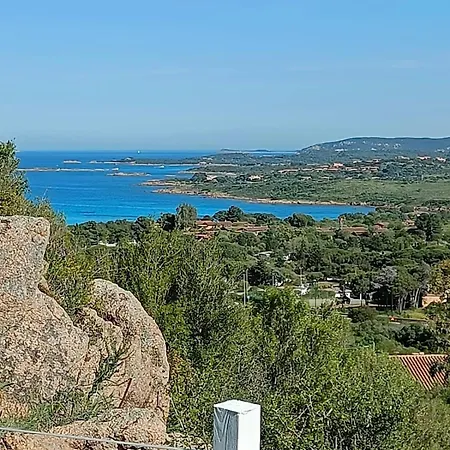Holiday home Domo Ruia - Red House Porto Istana