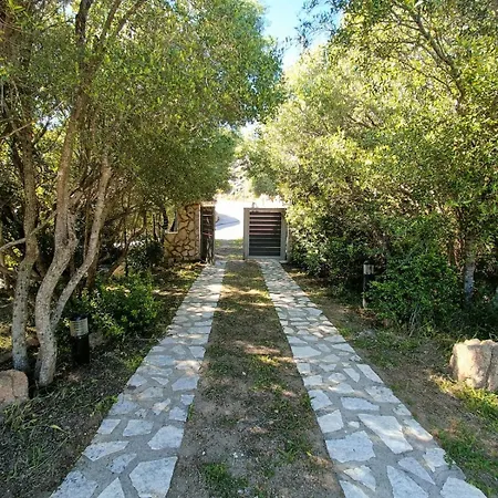 Holiday home Domo Ruia - Red House